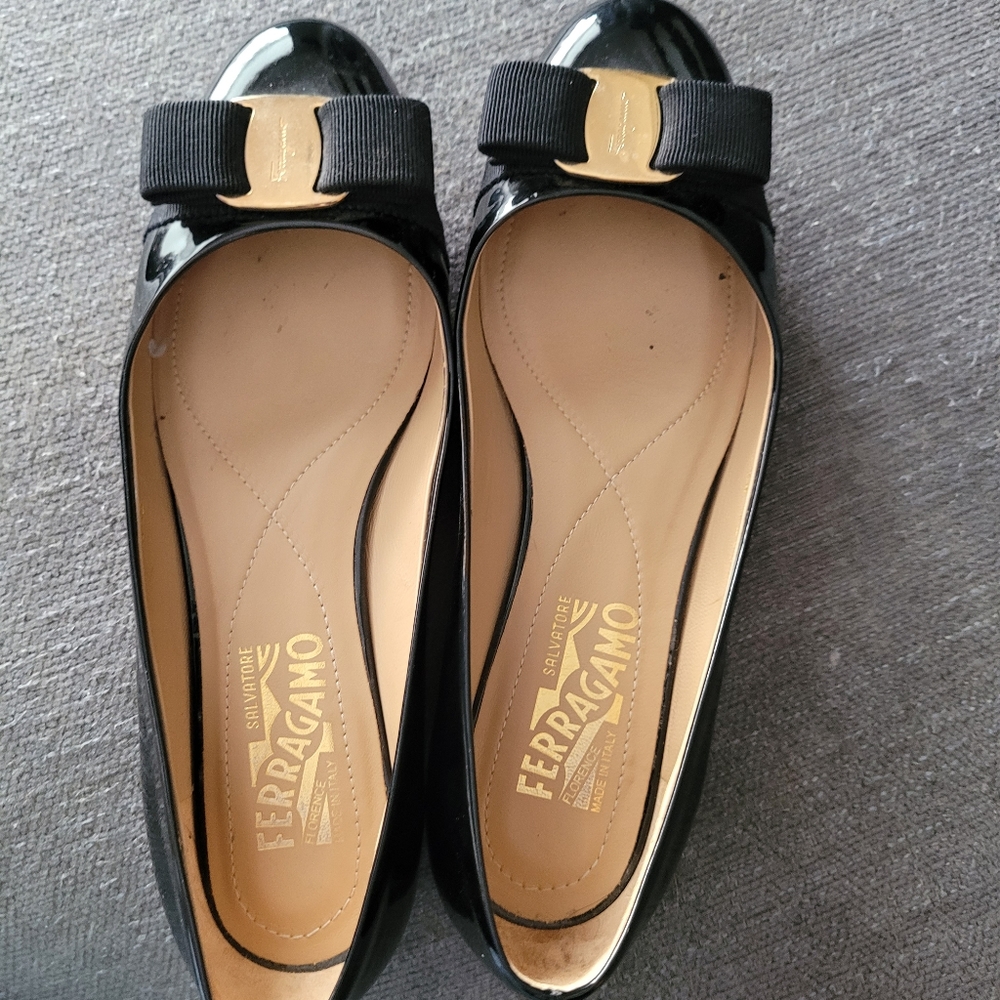 Ferragamo black flats